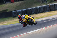 brands-hatch-photographs;brands-no-limits-trackday;cadwell-trackday-photographs;enduro-digital-images;event-digital-images;eventdigitalimages;no-limits-trackdays;peter-wileman-photography;racing-digital-images;trackday-digital-images;trackday-photos